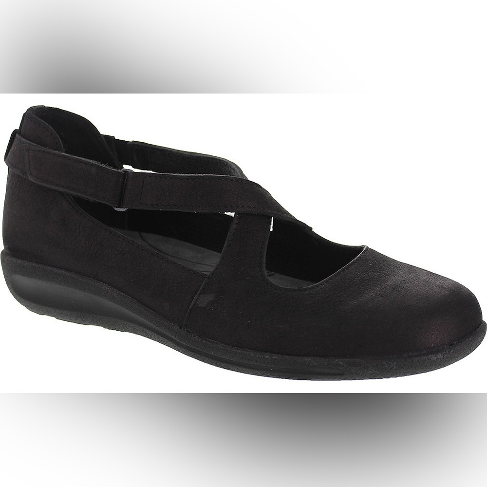 SANITA Flourish Womens EU41 Black Leather Cross Strap Flats Shoes